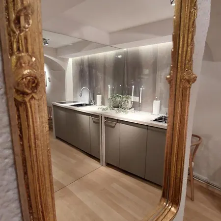 Bartolomeo Apartment *